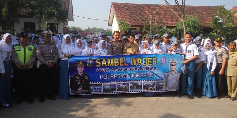 sambel_wader.jpg