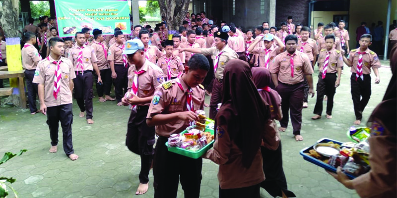 sedekah_jajan_2.jpg